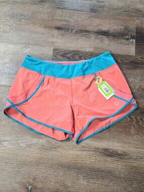 Momentum Fiesta Lucky Stripe UV Protection Athletic Short-Retired-XL, NWT